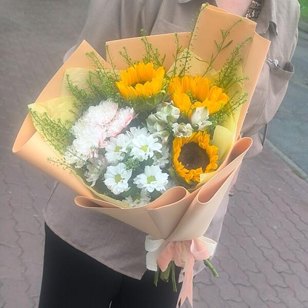 Купить цветы в магазине в городе Барнаул